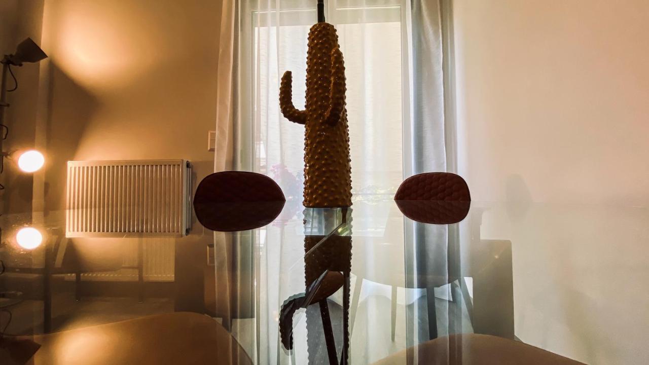 Acropolis Slow Living Apt Under The Parthenon Aten Exteriör bild